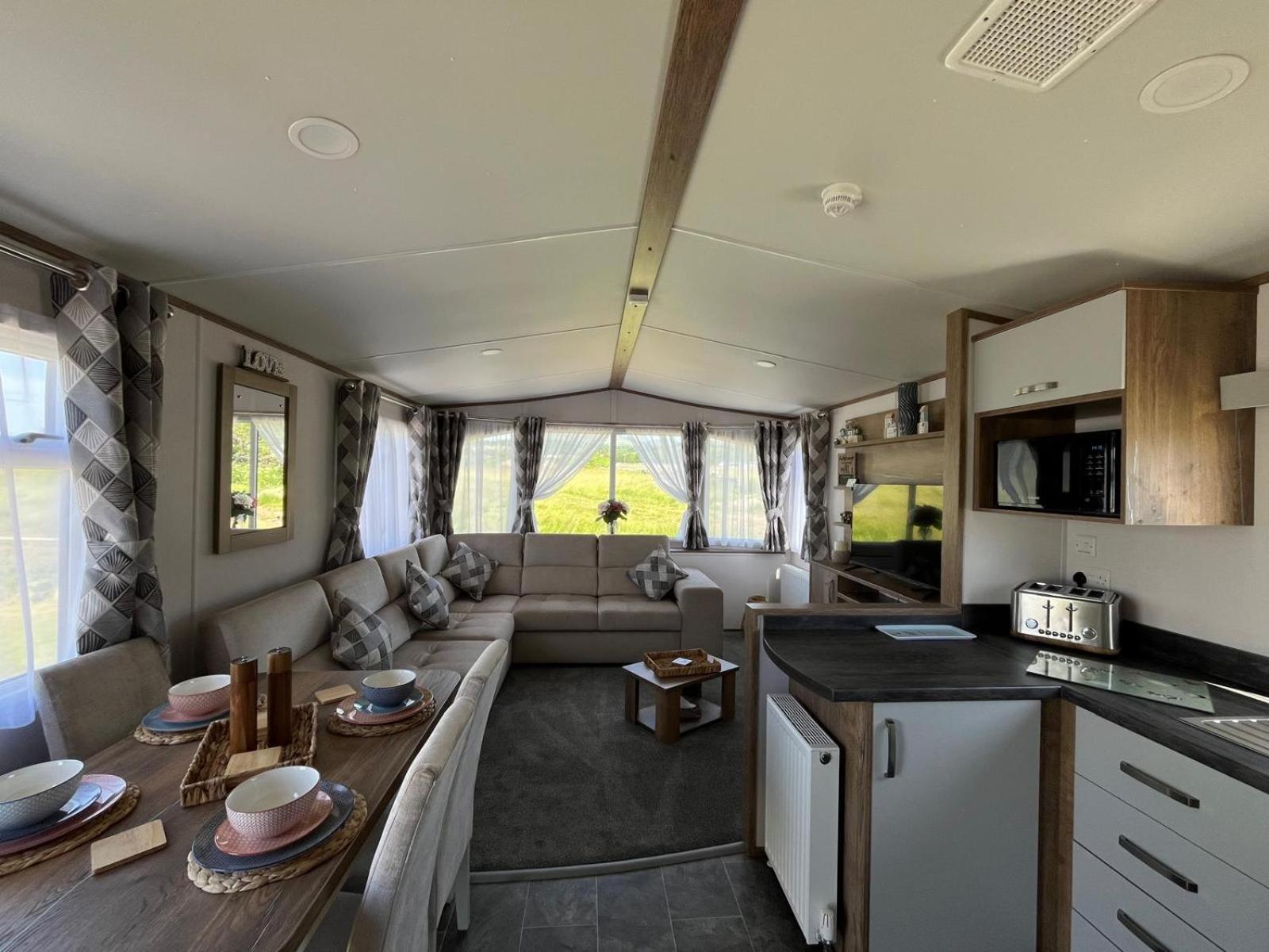 Visma Caravan Llanddwywe Exterior photo