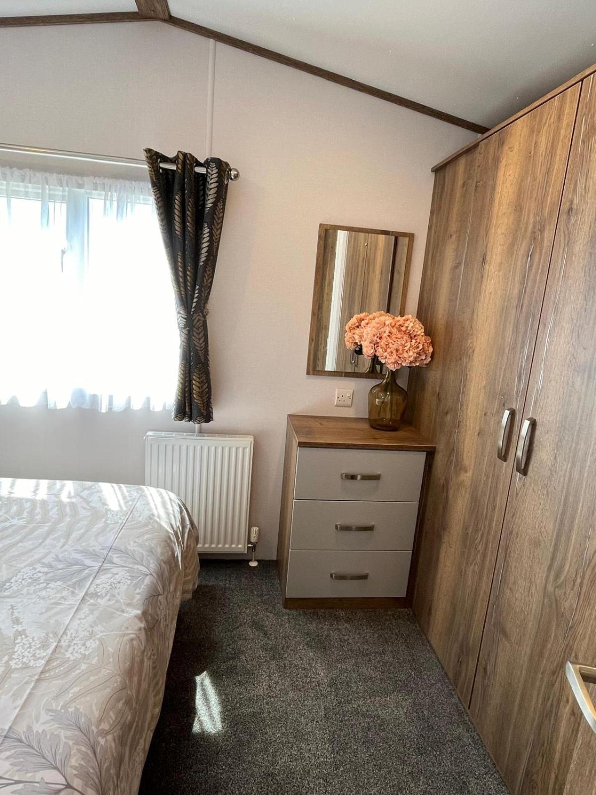 Visma Caravan Llanddwywe Exterior photo